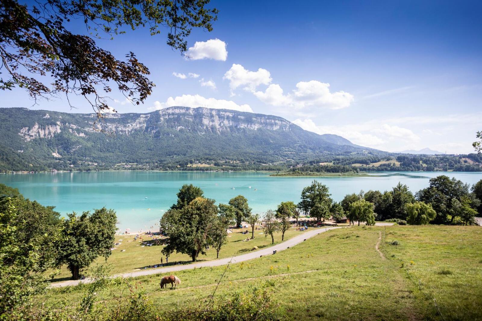 Huttopia Lac D'Aiguebelette Saint-Alban-de-Montbel Eksteriør billede